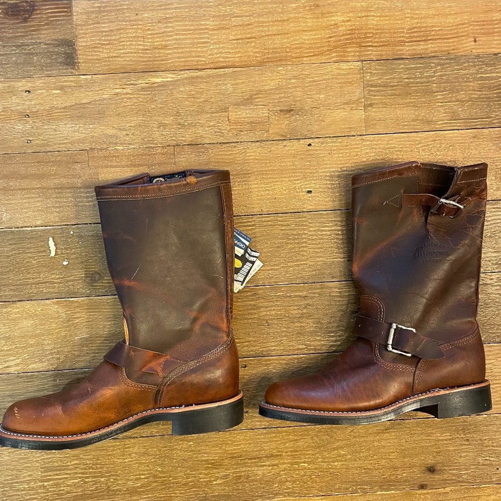 Chippewa Renegade Engineer 1901W15 woomens boots-Sz 8M NWT